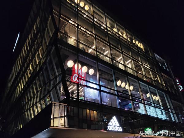 opporeno和r17哪个好,oppor17现在还值得买吗