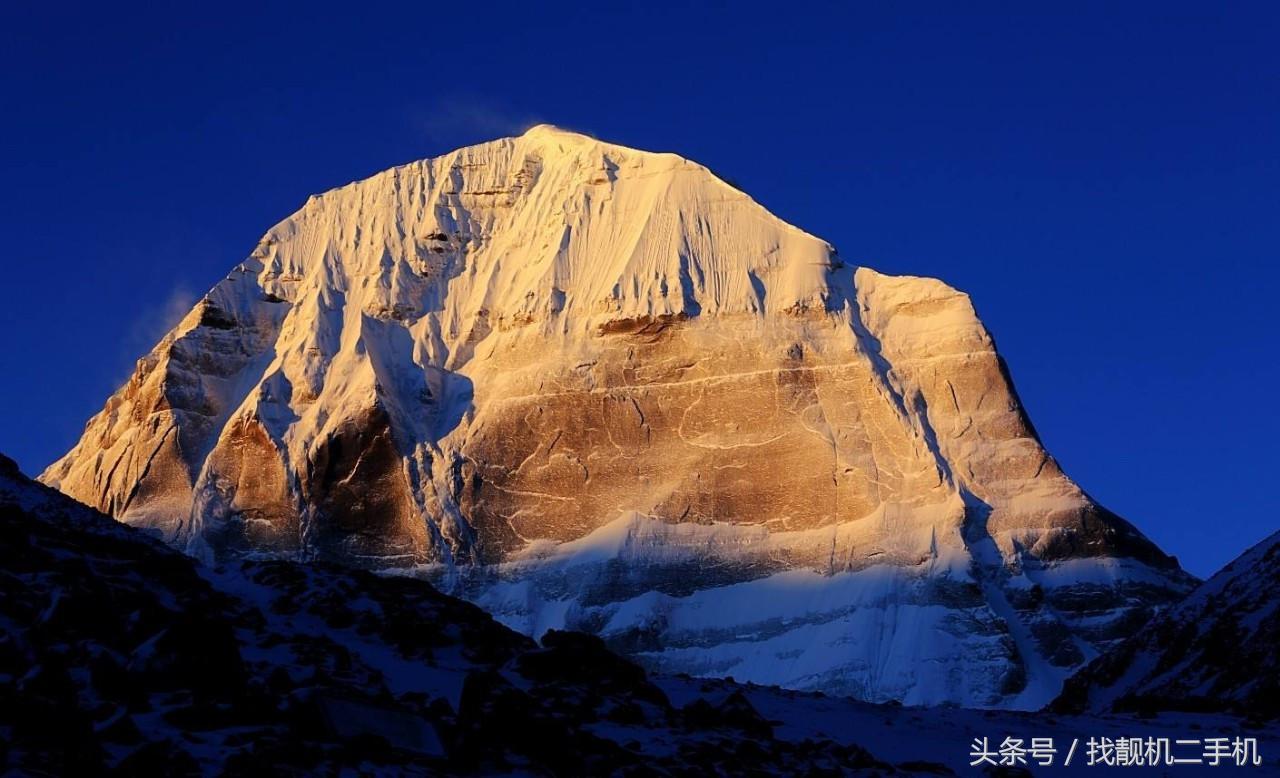 中国有一座山峰其实是金字塔,中国山上金字塔
