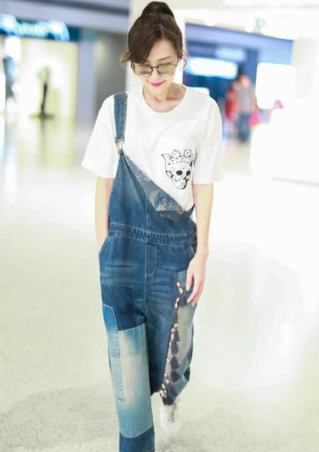 以前的“美嘉”原来在这里，不仅身材好，衣品也变好了