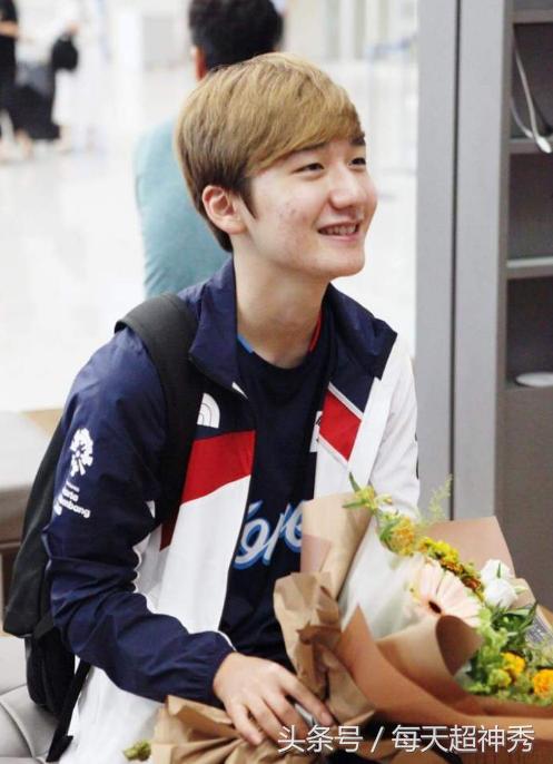 亚运会lol韩国队夺冠faker,亚运会faker夺冠