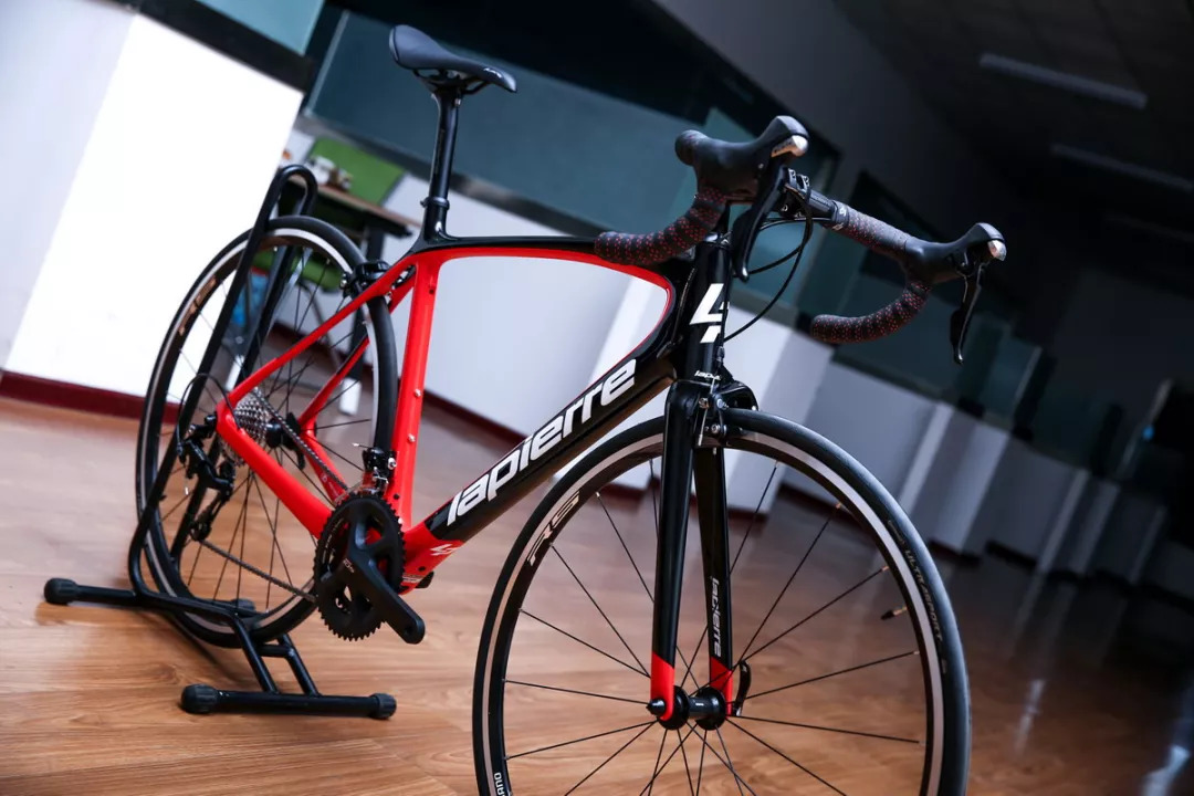 适合“山转公”或入门骑的公路车——SENSIUM500