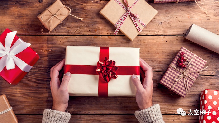 送礼物真的是一门学问,直男在送礼前都做了哪些努力