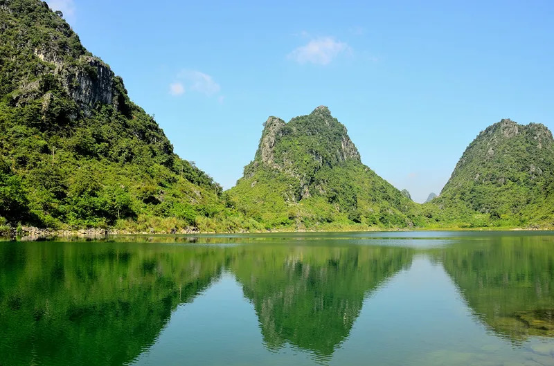 城事风景短视频,天等龙角天池旅游攻略