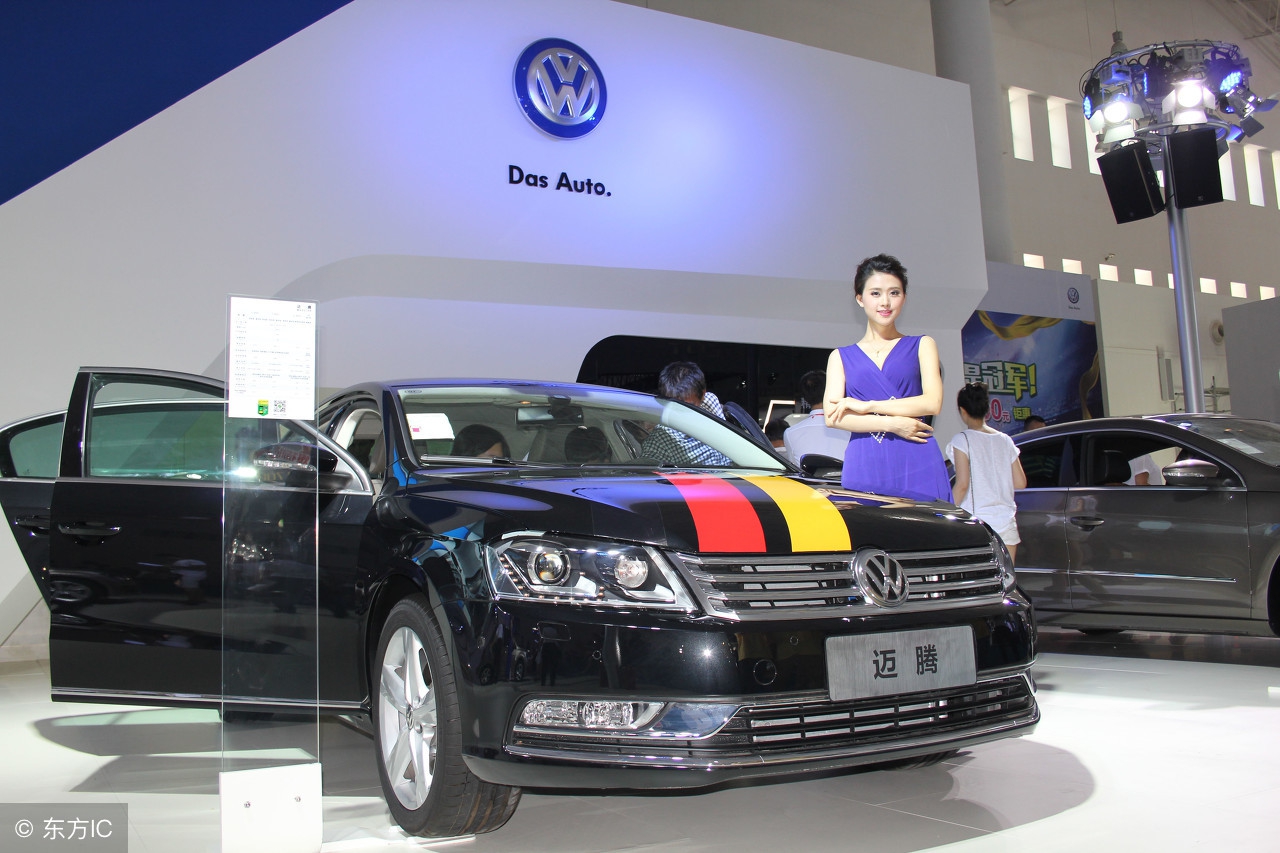 13年迈腾1.8t豪华版现在值得买吗,17年迈腾1.8t豪华版二手车多少钱