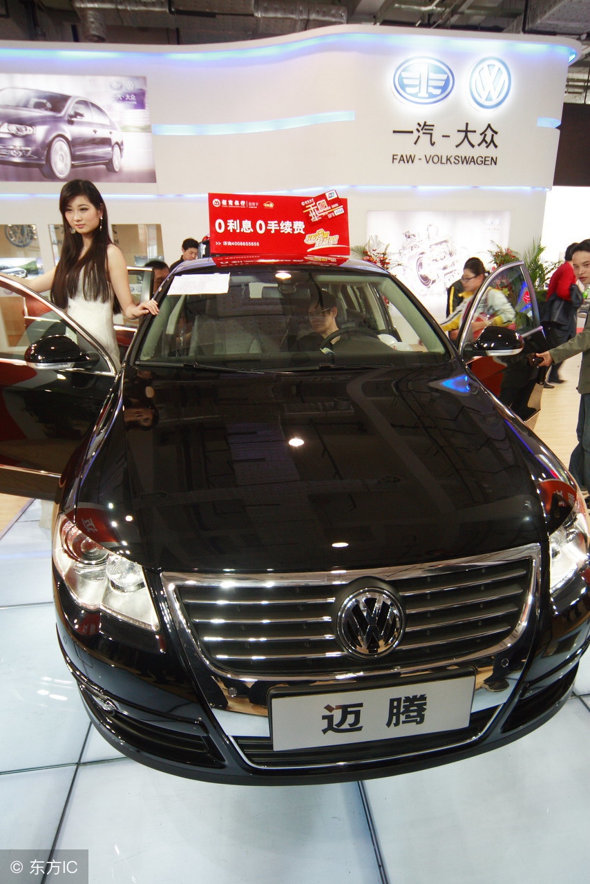 13年迈腾1.8t豪华版现在值得买吗,17年迈腾1.8t豪华版二手车多少钱