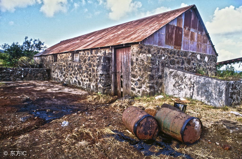 13年迈腾1.8t豪华版现在值得买吗,17年迈腾1.8t豪华版二手车多少钱