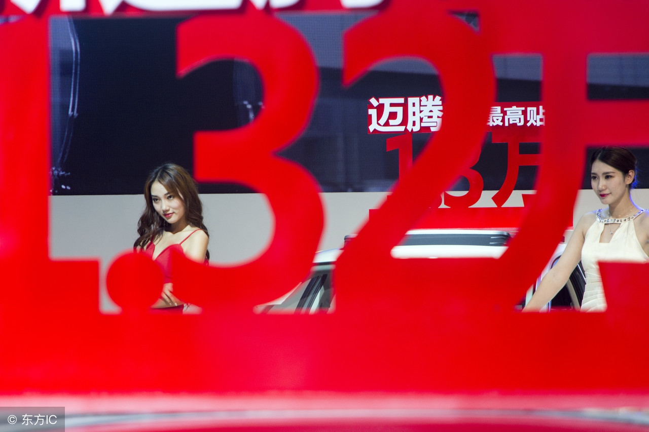 13年迈腾1.8t豪华版现在值得买吗,17年迈腾1.8t豪华版二手车多少钱