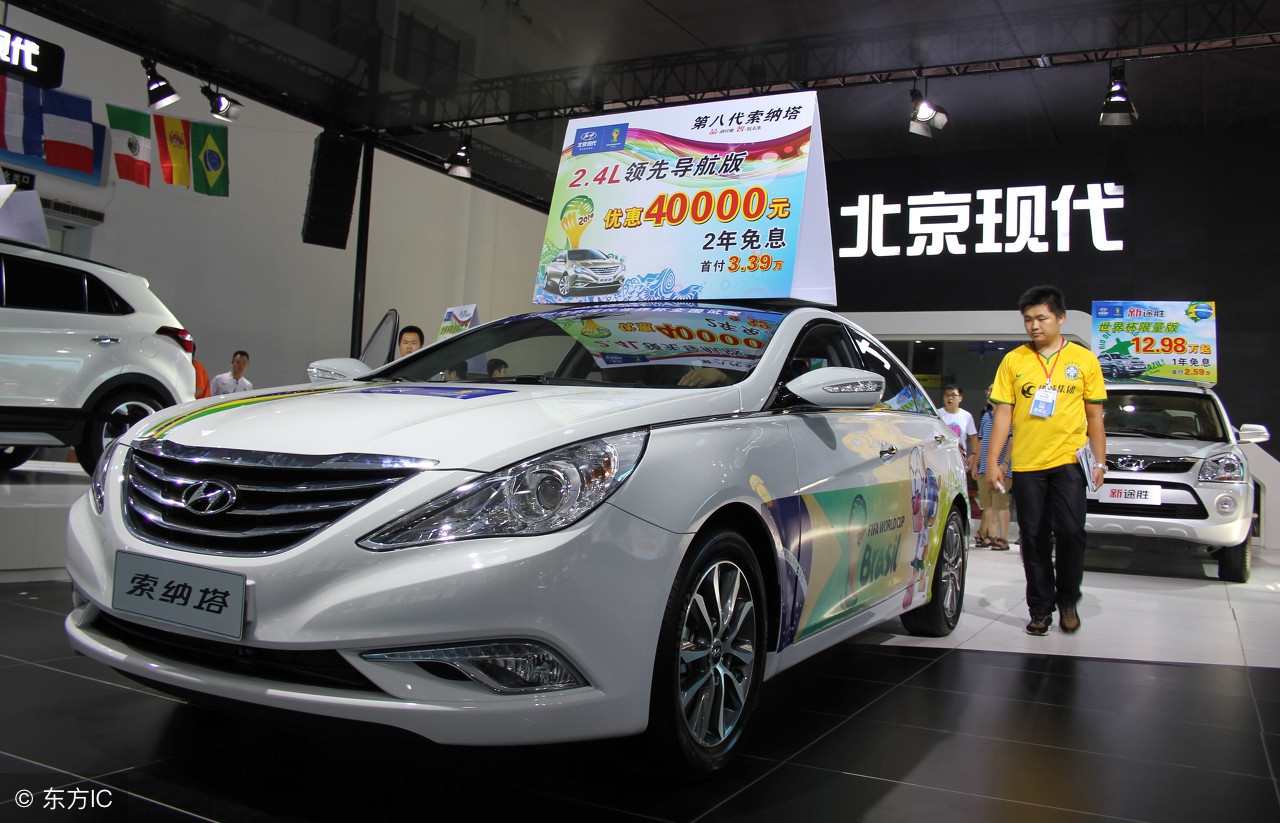 13年迈腾1.8t豪华版现在值得买吗,17年迈腾1.8t豪华版二手车多少钱