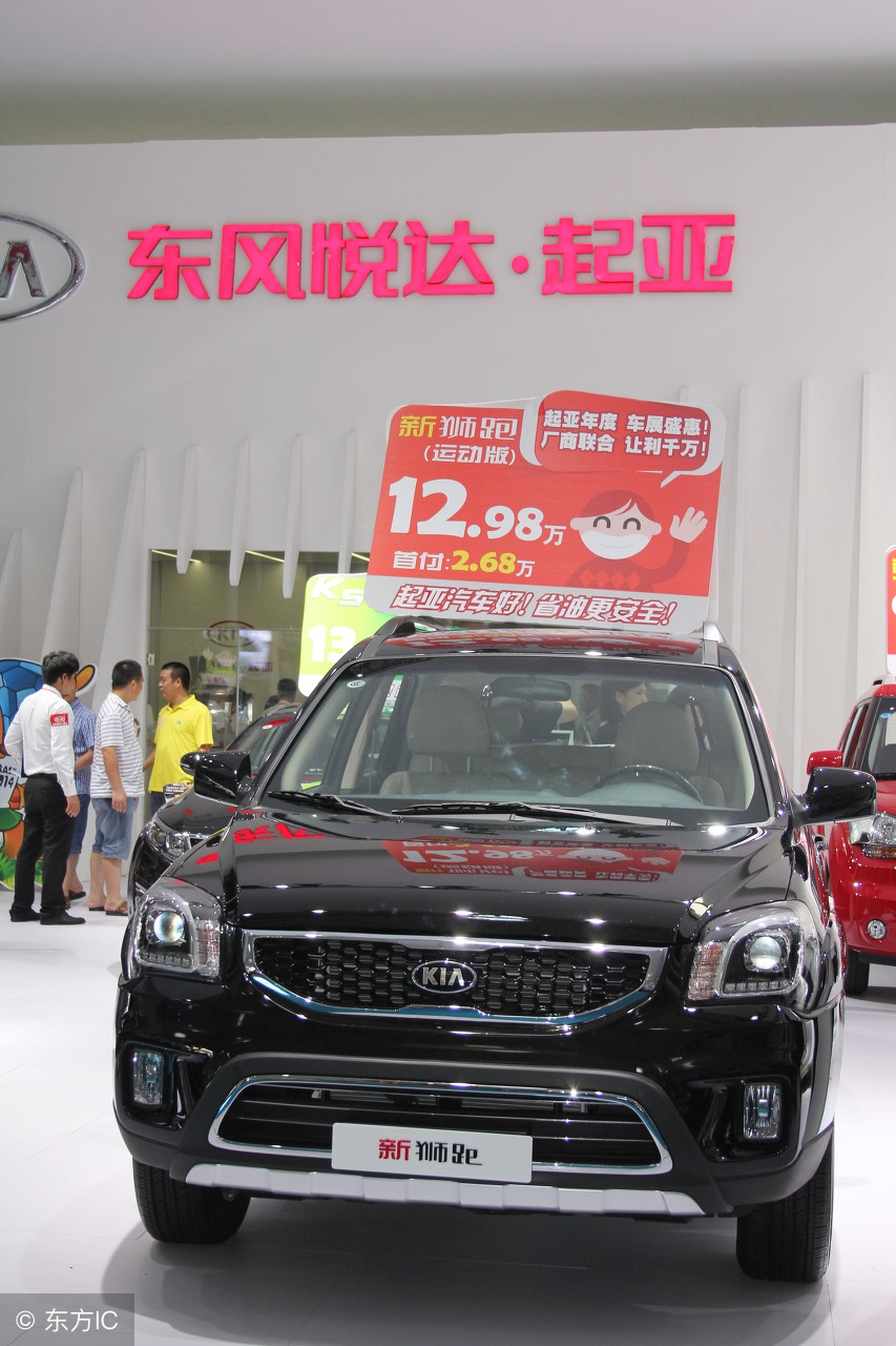 13年迈腾1.8t豪华版现在值得买吗,17年迈腾1.8t豪华版二手车多少钱