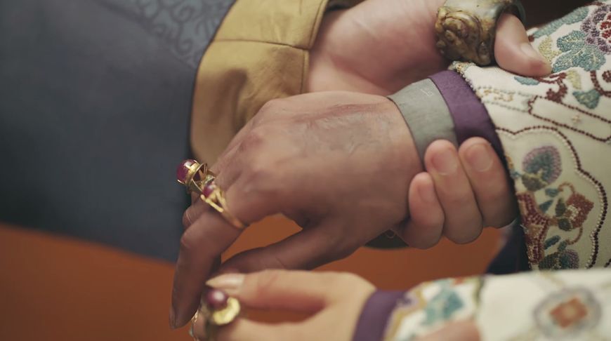 延禧攻略璎珞中尸虫毒片段,延禧攻略魏璎珞用手拿尸虫片段