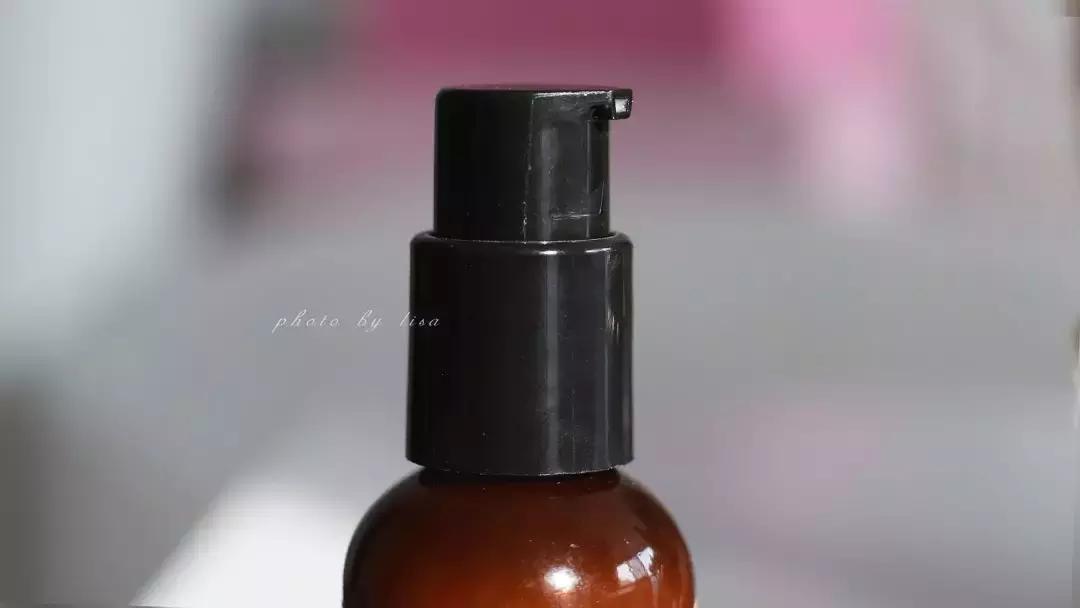 vc精华去法令纹,vc可以消除法令纹吗