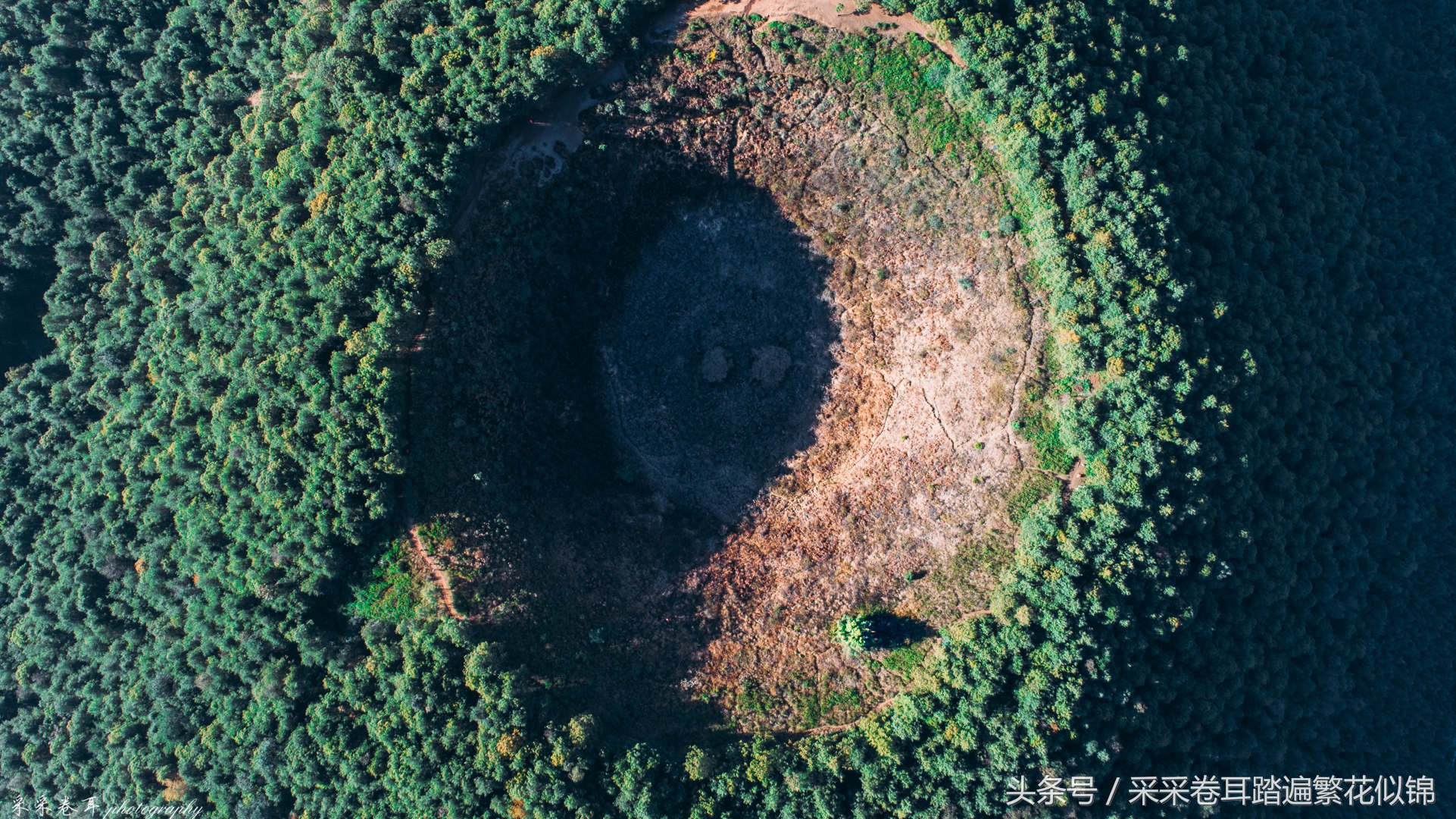 空山环葱郁日影幻太极神奇的大小空山之旅