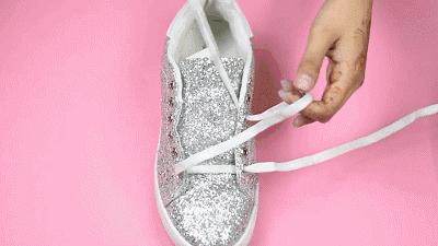 鞋带怎样穿才显你洋气大方呢,鞋带太长了怎么系好看又好穿脱