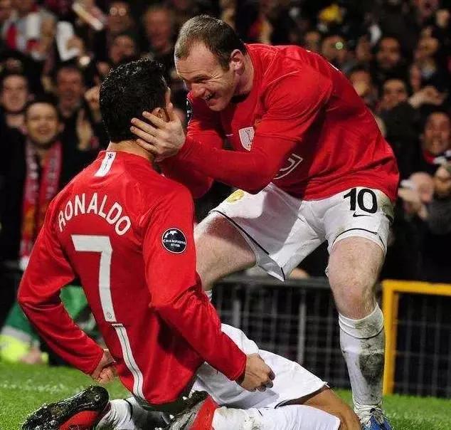 世界足坛三大阵容,世界足坛10大三人组合