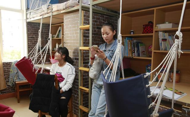 大学宿舍矛盾及解决办法,大学生如何与宿舍室友和睦相处