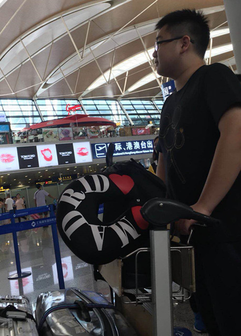 从此,TA留给你的只有背影