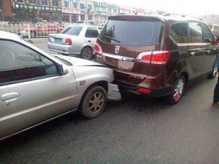 撞到人很严重怎么办,撞到人如何应对