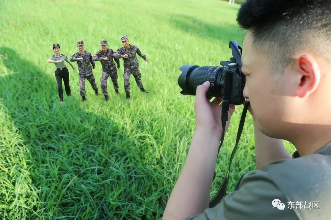 椹奸搩澹板搷璧锋垜鐨勫啗鏃呯敓娑粨鏉熶簡,椹奸搩澹板搷鍛婂埆鍐涜惀