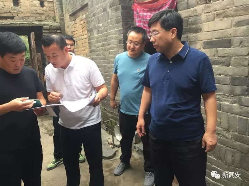 区委书记走访慰问脱贫户,县领导到高田镇走访慰问脱贫户