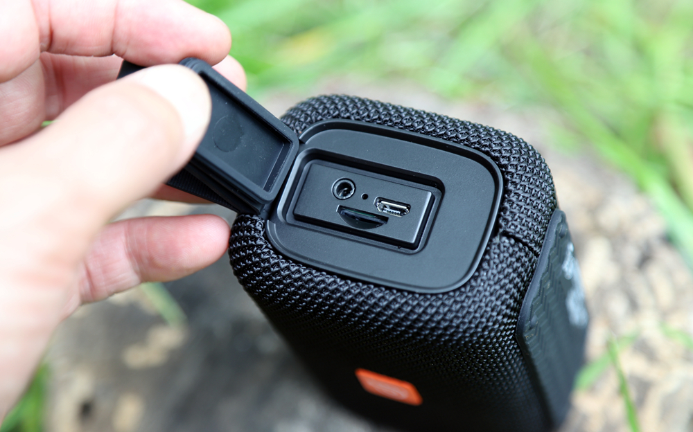 「掌中至AI音你而动」DOSS超级蓝牙音箱体验