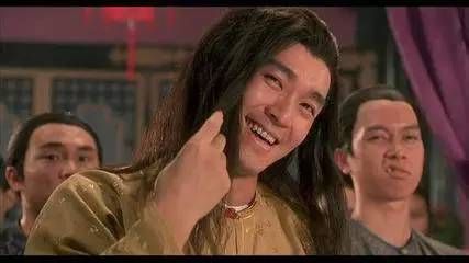 星爷的电影配上这几首歌简直绝配,星爷电影少林足球里的配乐