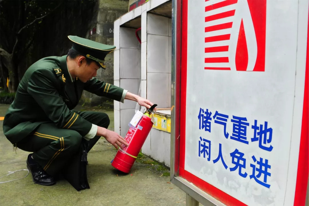 「金句」他们都说“我奇怪的不得了……”蜀黍：同感+1，没毛病！