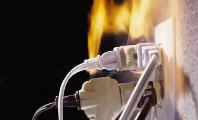 秋季开学消防安全提醒视频,秋季开学消防安全提示