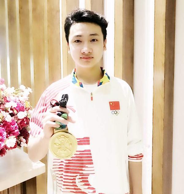 王者荣耀:王者归来!触手XQ、Ku亚运夺冠后首播!冠军实力约定你