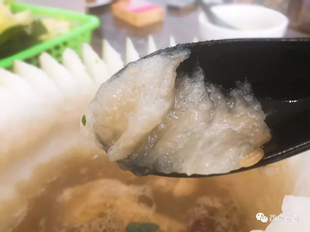 念念不忘的一家青岛粤菜餐厅，冬瓜锅涮清远鸡，连锅都能吃