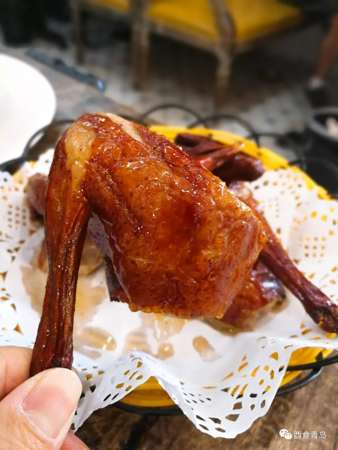 念念不忘的一家青岛粤菜餐厅，冬瓜锅涮清远鸡，连锅都能吃