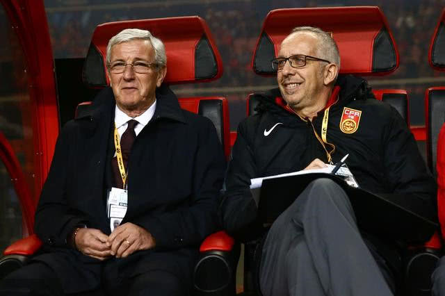 中国队两场大败里皮没有责任吗,中国男足后续该怎么办