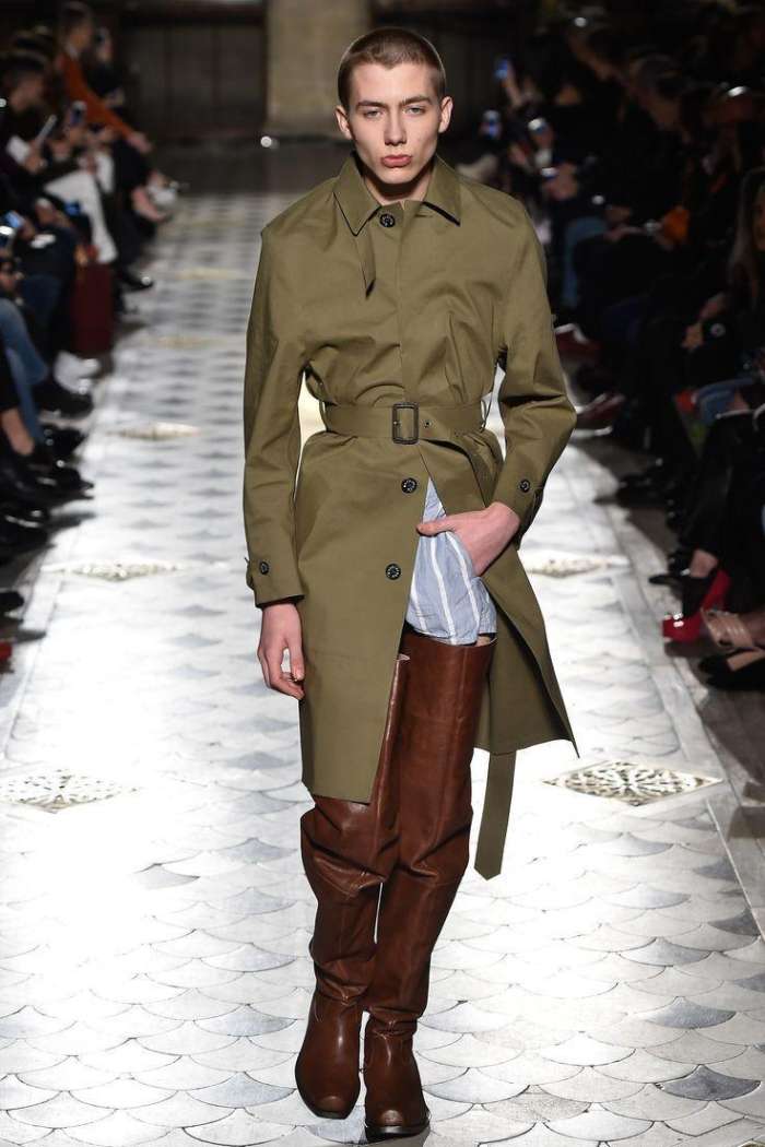 vetements最新款,vetements和essentials