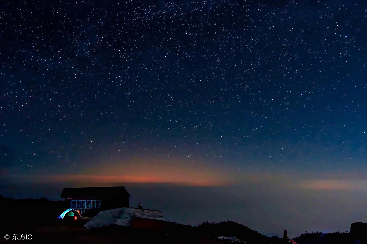 杜绝光污染,保护环境远离光污染