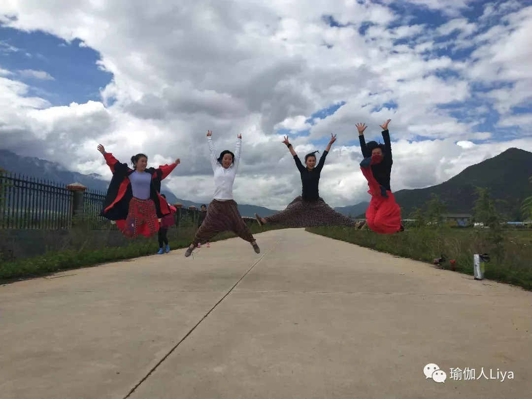 Liya老师寰宇瑜伽5日工作坊——丽江站