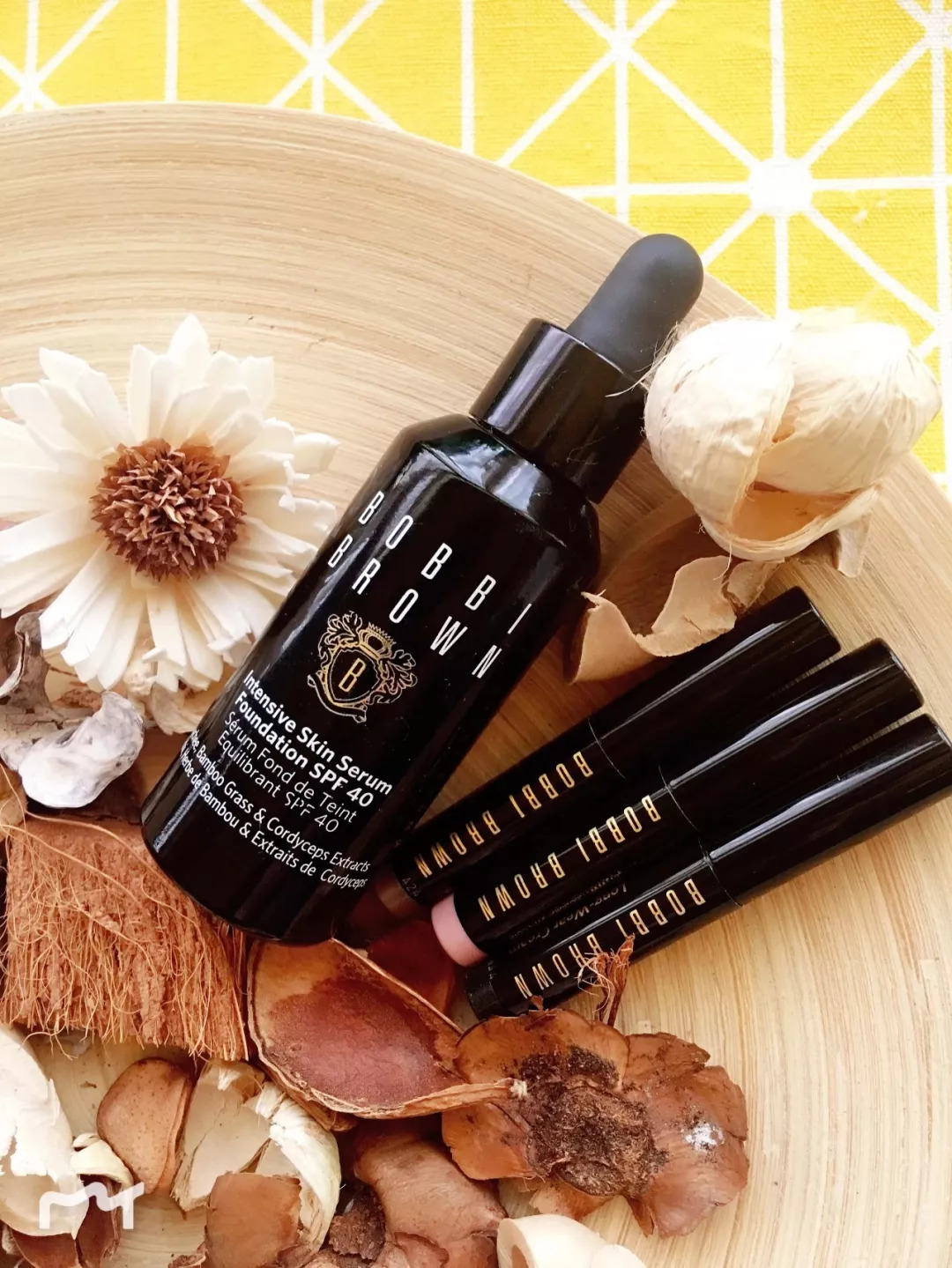 我的天呐！办公室小姐姐包里竟然带这些东西？