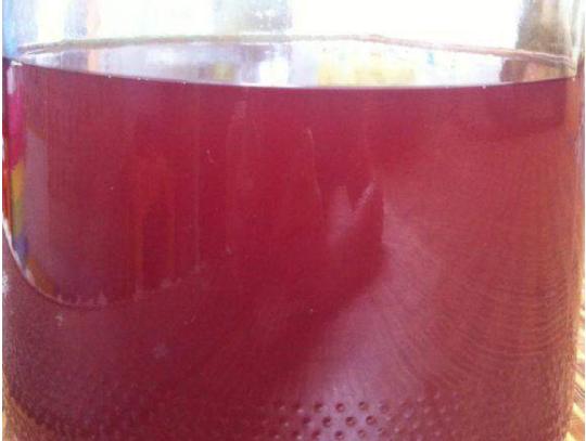 自制葡萄酒的步骤和方法,自制葡萄酒家常做法及储存