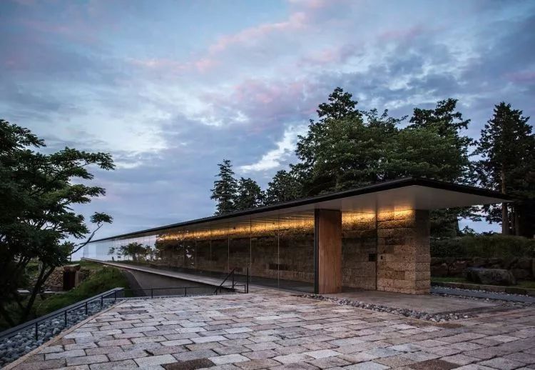 别傻傻干活，把出差当成旅游福利用起来