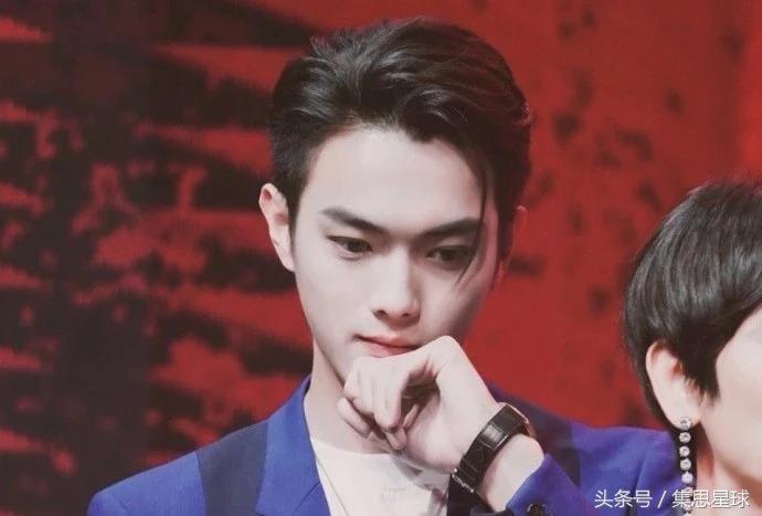 傅恒死后许凯哭的视频,许凯和傅恒结局