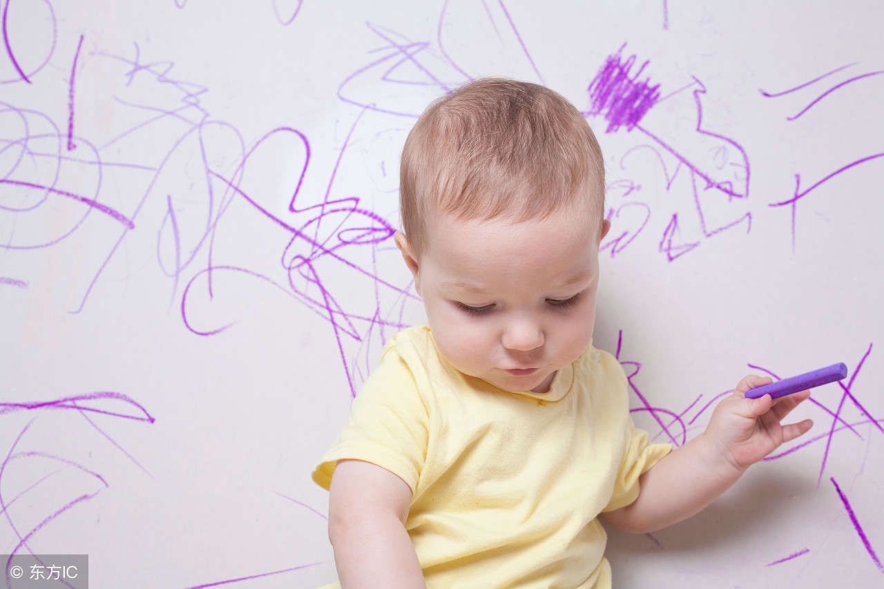 墙面涂鸦起皮脱落怎么处理,墙壁起皮脱落怎么处理是漏水吗