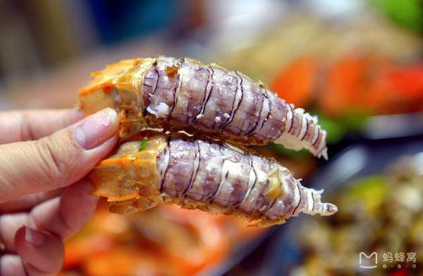 三亚旅游吃海鲜住宿攻略,三亚奥特莱斯购物攻略