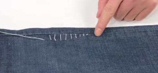 裤腿太宽不用针线怎么变窄一点,裤腿太宽怎么办简单方法