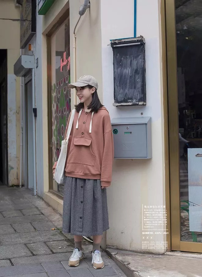 秋装穿什么裙子比较好看,换季必备的100种衣服