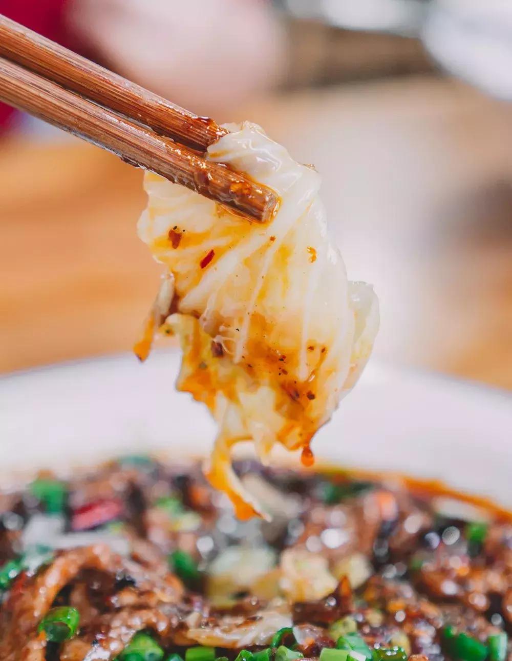 翻山越岭都有人要去吃的牛肉馆，到底值不值？