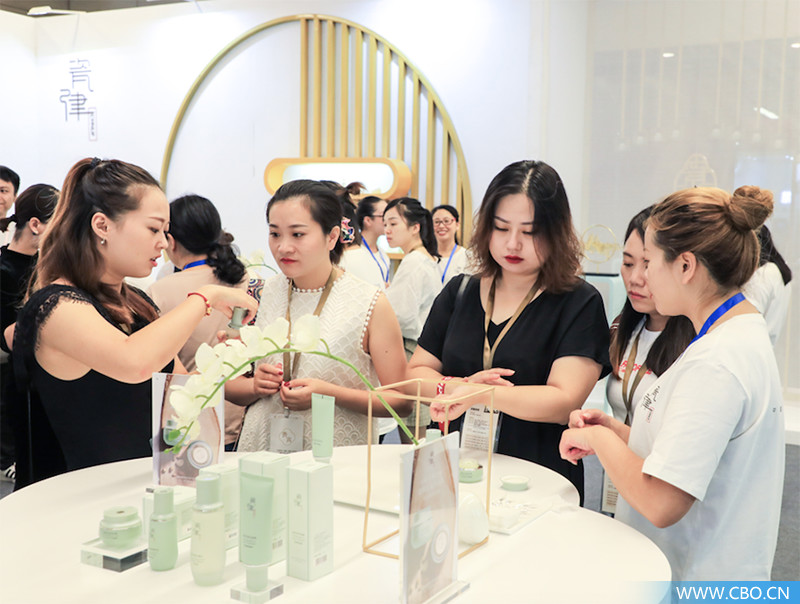 娇兰佳人瓷律好用不,娇兰佳人有哪些药妆品牌