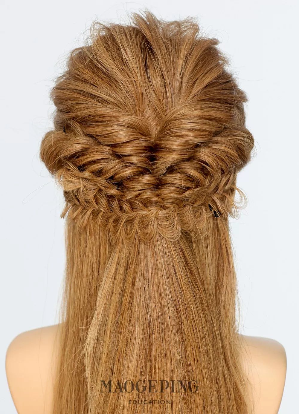 女童8-9岁中短发怎么扎简单又漂亮,30岁短发怎么扎好看又简单漂亮