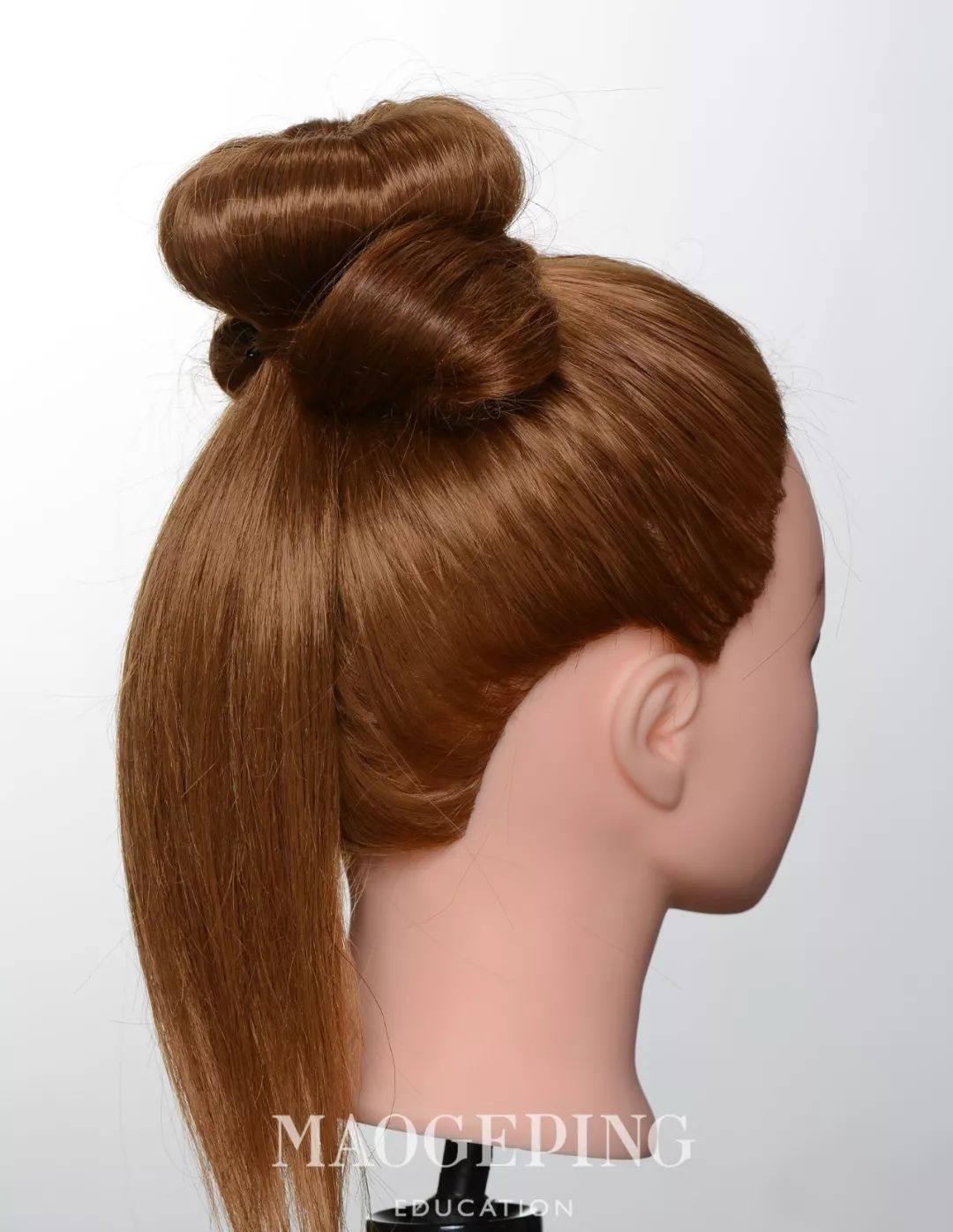 女童8-9岁中短发怎么扎简单又漂亮,30岁短发怎么扎好看又简单漂亮