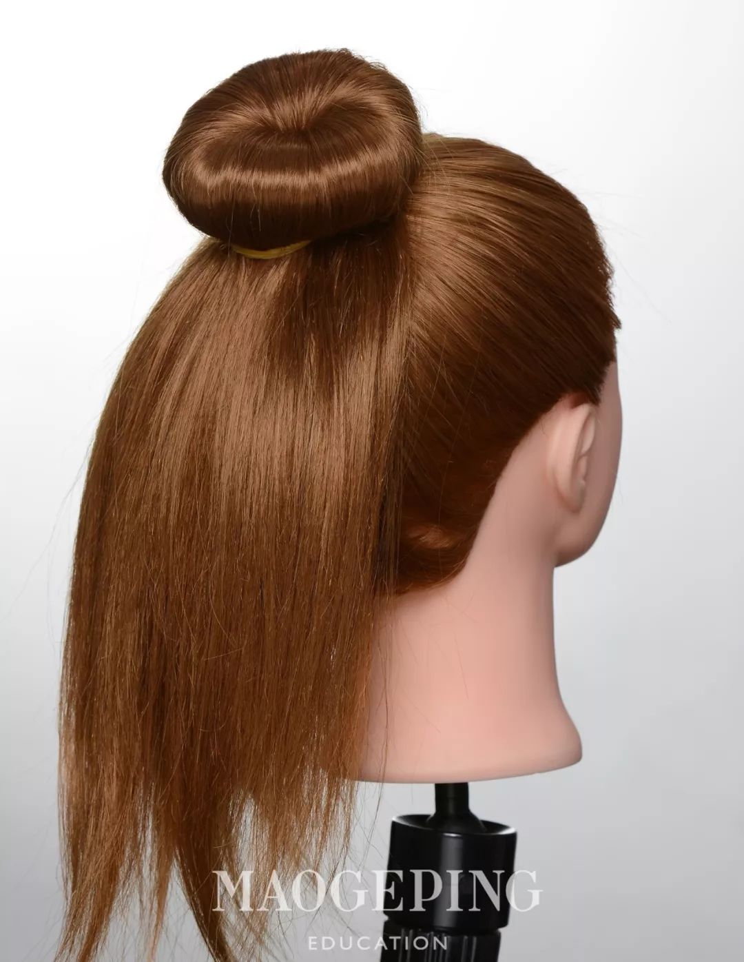 女童8-9岁中短发怎么扎简单又漂亮,30岁短发怎么扎好看又简单漂亮