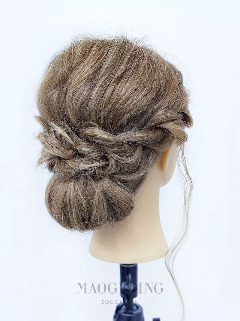 女童8-9岁中短发怎么扎简单又漂亮,30岁短发怎么扎好看又简单漂亮