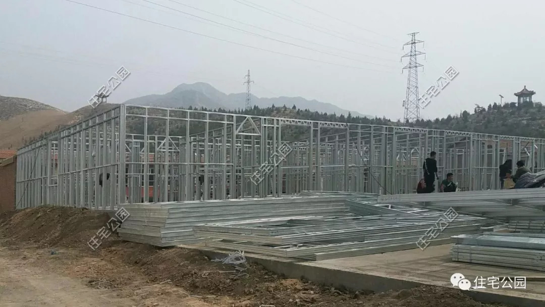 河北保定曲阳轻钢别墅,农村100平方10万元左右的轻钢别墅