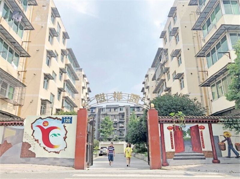 老院子改造后成网红,老院子小改动